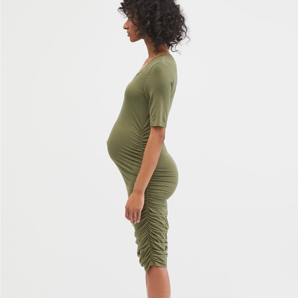 Motherhood maternity XS side ruched dress
